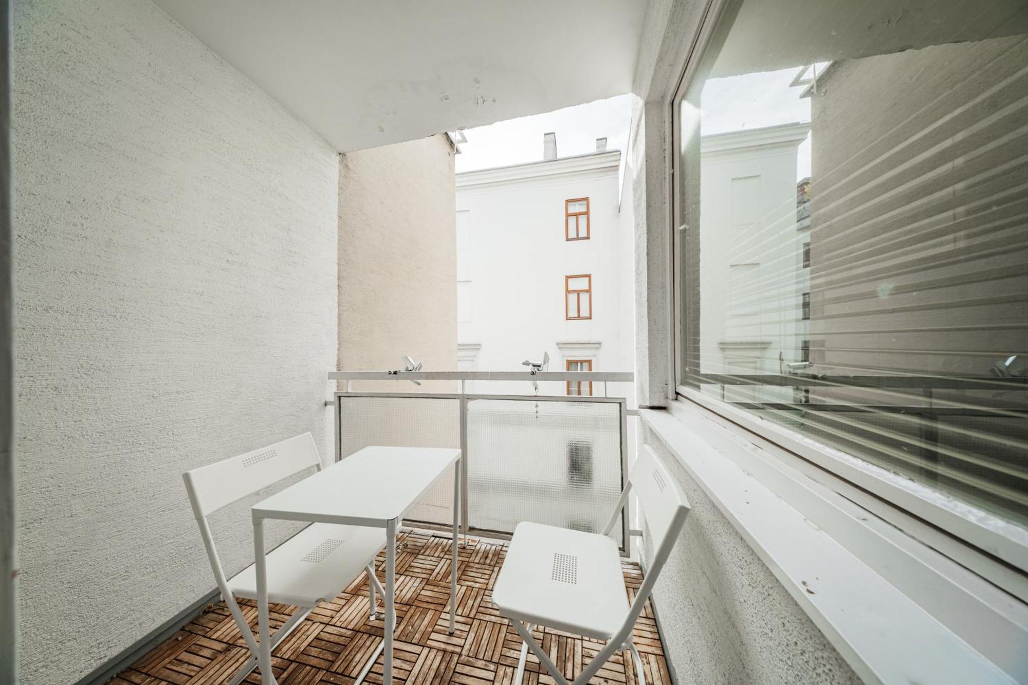 Studio Next To Karlsplatz/Karlskirche Appartement Wenen Buitenkant foto